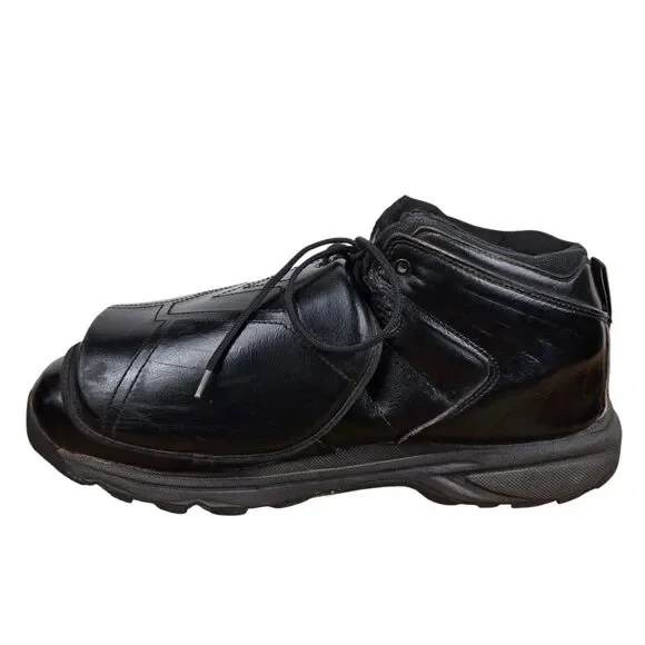 New Balance 460 Men's Size 12 4E Lace Up Black Baseball Umpire Sneakers